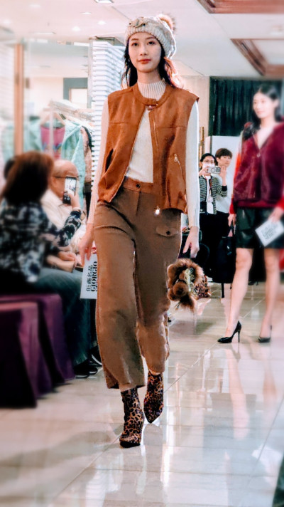 背心K47025 K1L124 K27068